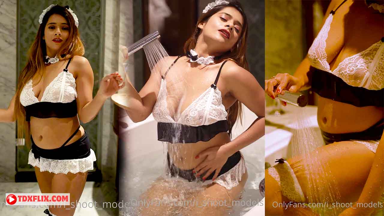 Insta Girl Dimple Nyx Nude Show Expose in Wet Clothes